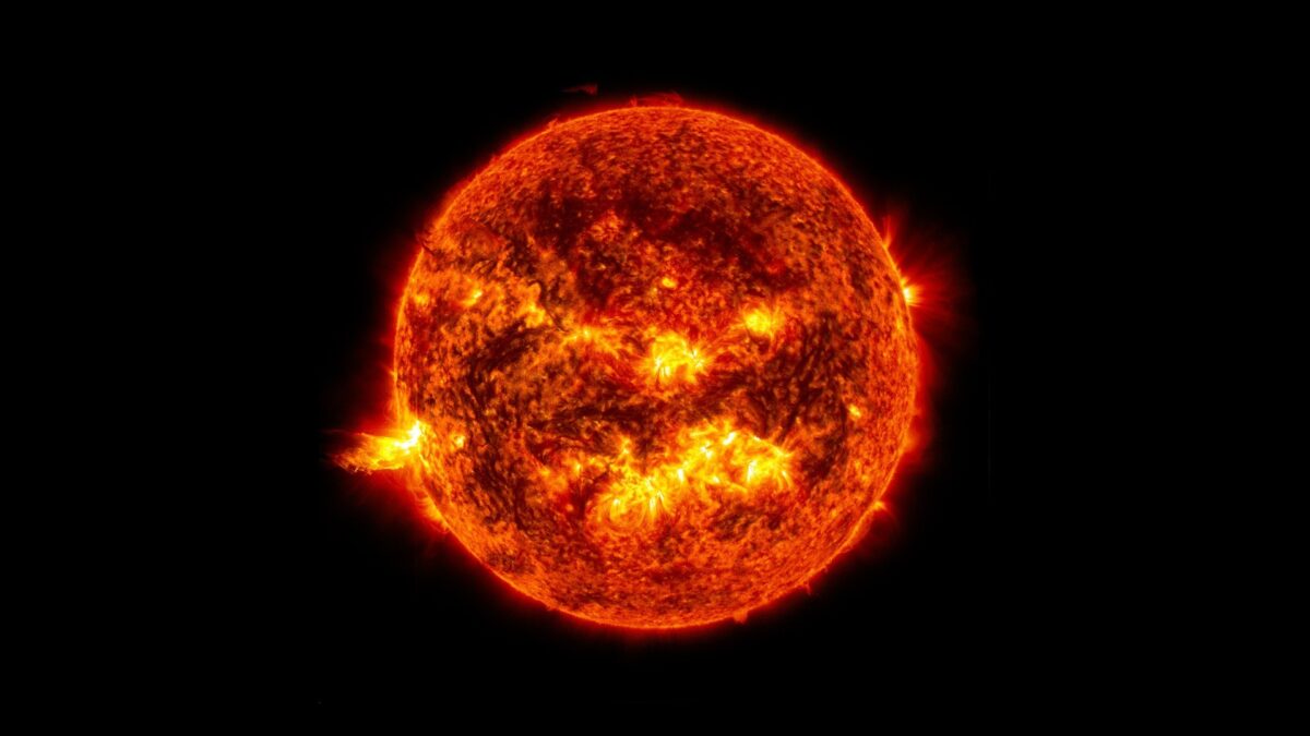 خورشید چقدر داغ است؟